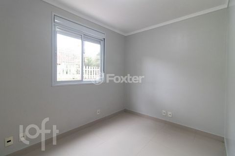 Image 10 - 888589