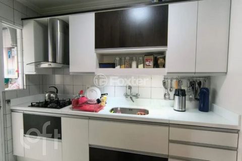 Image 7 - 888601