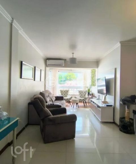 Image 3 - 888601