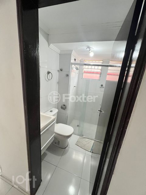 Image 7 - 888617