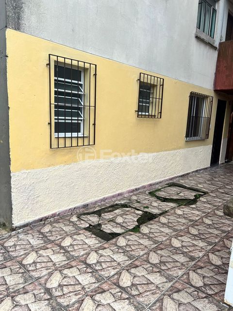 Image 9 - 888617
