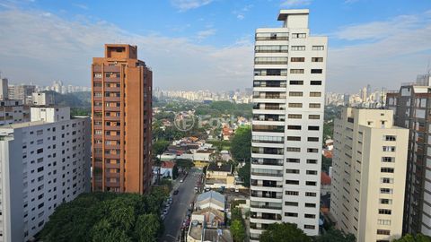 Image 5 - 888621