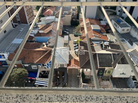 Image 16 - 888640