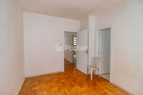 Image 7 - 888657