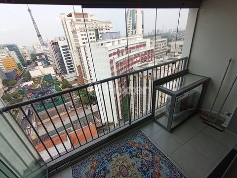 Image 5 - 888661