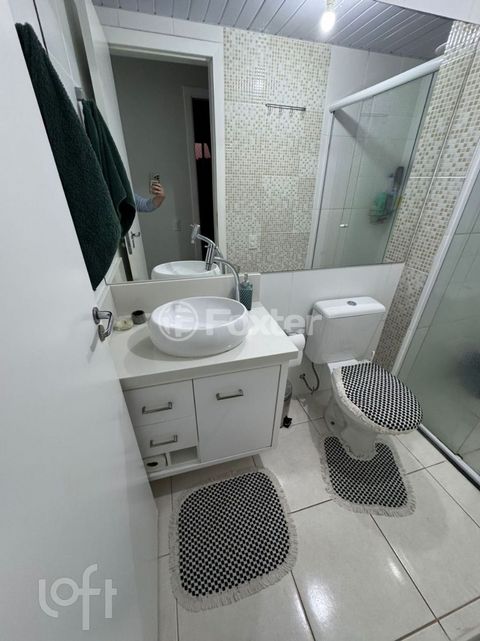 Image 12 - 888662