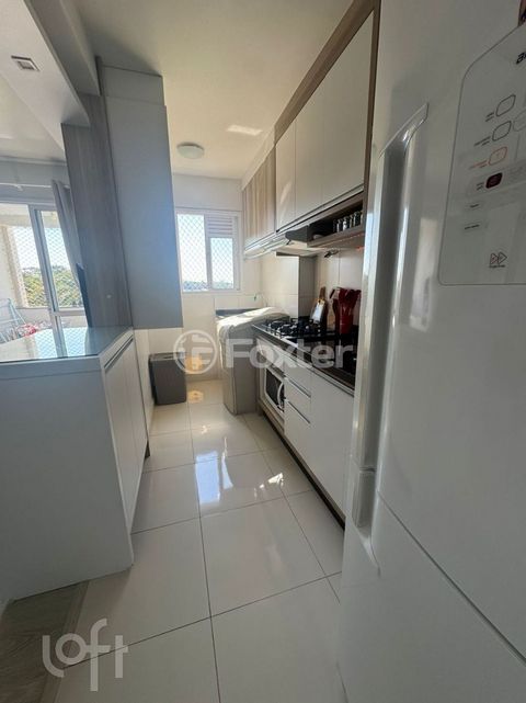 Image 8 - 888662