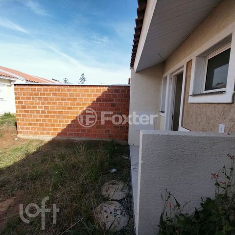 Image 4 - 888675