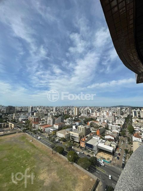 Image 0 - 888677
