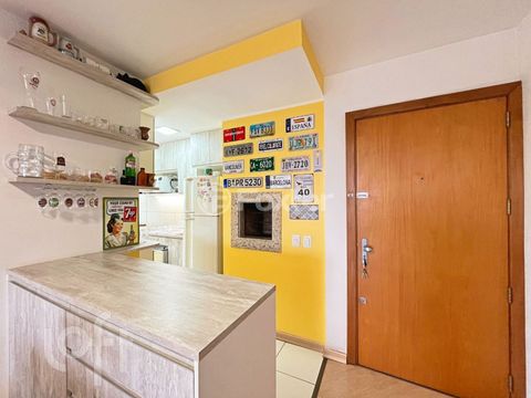 Image 9 - 888769