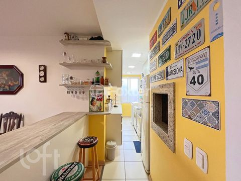 Image 8 - 888769