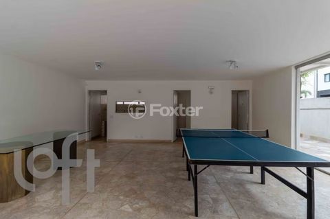 Image 3 - 888770
