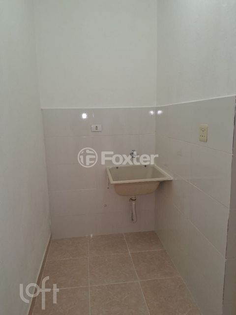 Image 7 - 888775