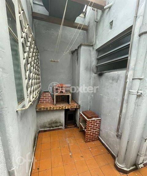 Image 7 - 888778