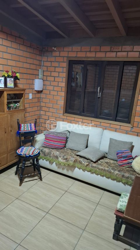 Image 10 - 888782