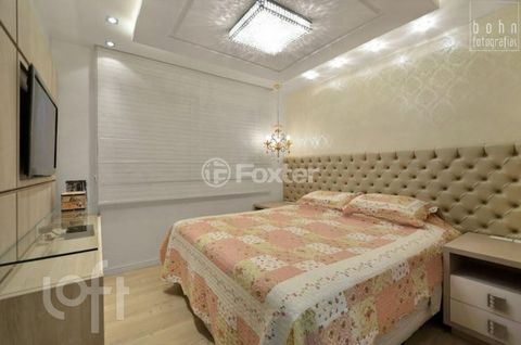 Image 9 - 888785