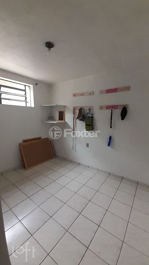 Image 9 - 888789