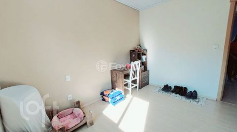 Image 19 - 888802