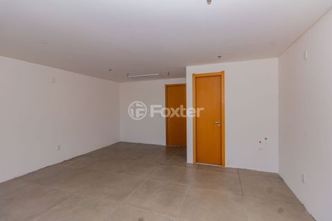 Image 9 - 888861
