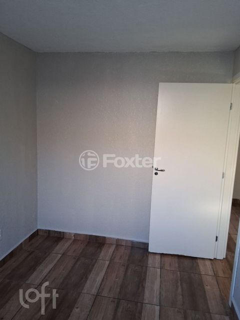 Image 3 - 888865