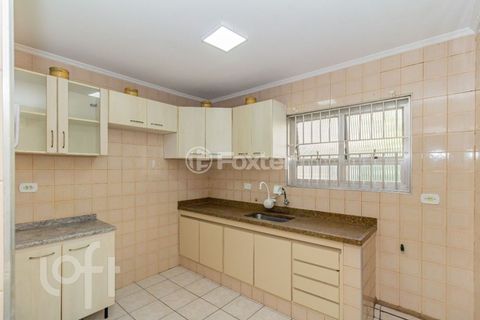 Image 17 - 888876