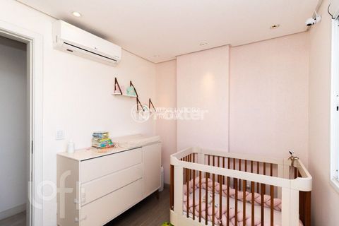 Image 17 - 888882