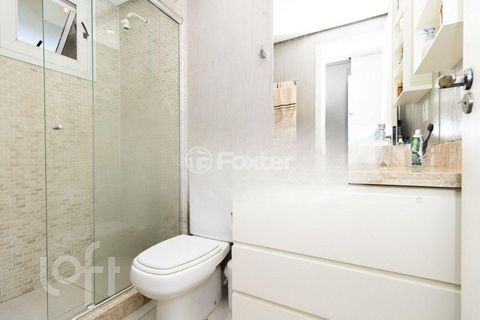 Image 18 - 888882