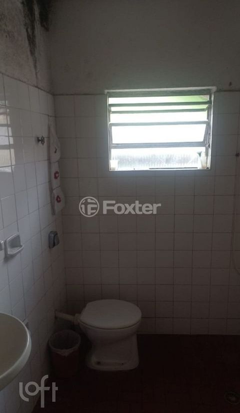 Image 7 - 888918