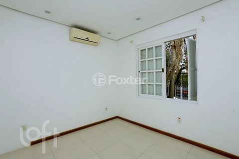 Image 14 - 888929
