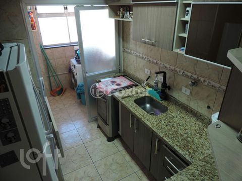 Image 1 - 888936