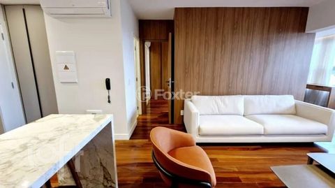 Image 7 - 888963