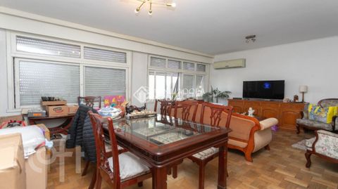 Image 8 - 888988