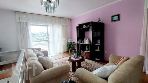 Image 7 - 889008