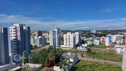 Image 12 - 889010