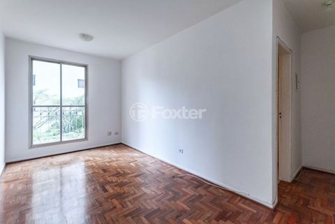 Image 7 - 889078