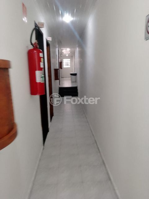 Image 3 - 889087