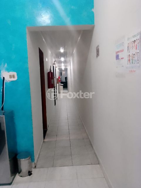Image 7 - 889087