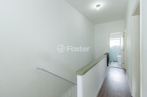Image 10 - 889144