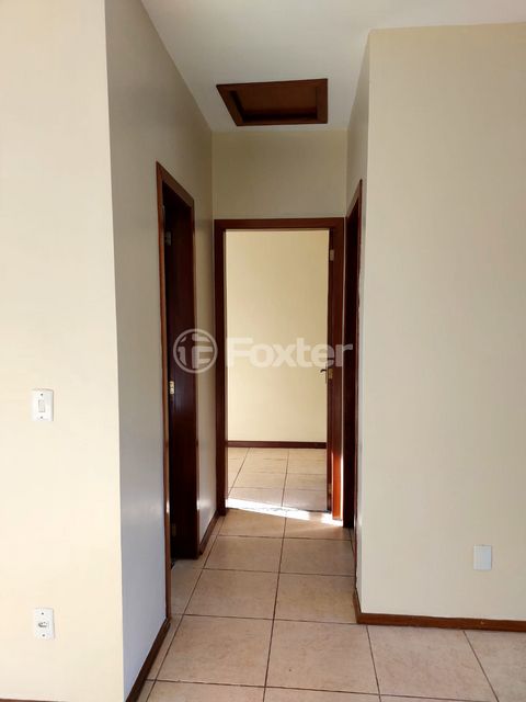 Image 7 - 889257