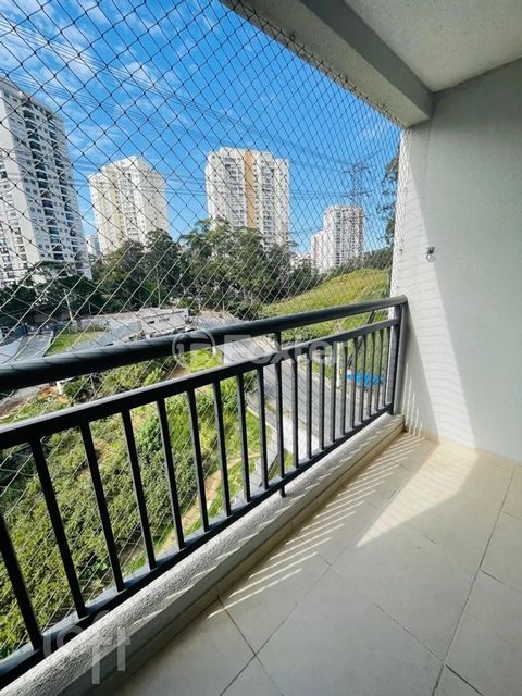 Image 1 - 889333