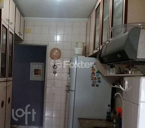 Image 3 - 889335