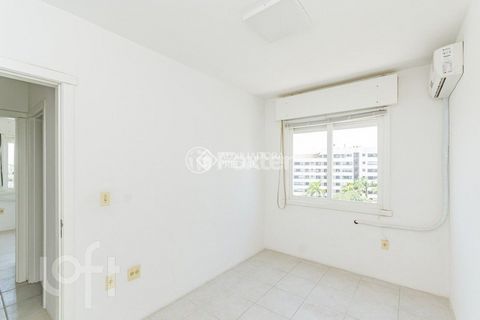 Image 10 - 889345