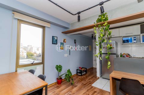 Image 7 - 889347