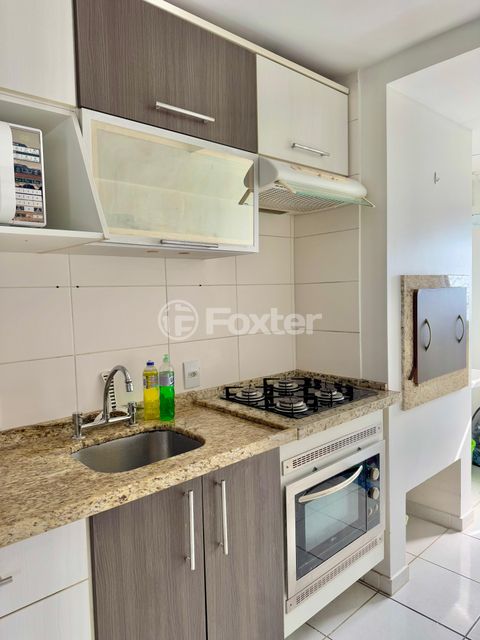 Image 7 - 889347