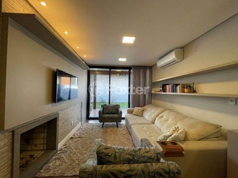 Image 7 - 889356