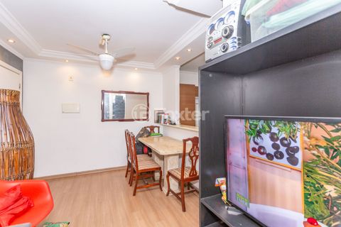 Image 8 - 889393