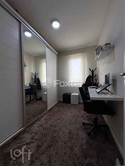 Image 7 - 889456