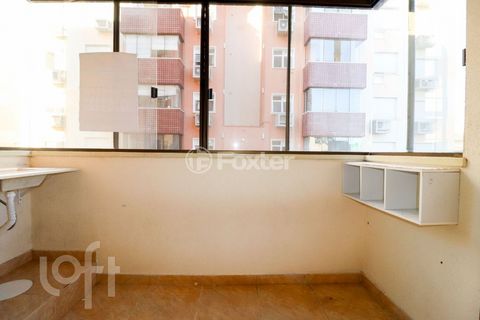 Image 3 - 889521
