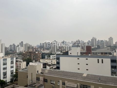 Image 11 - 889572