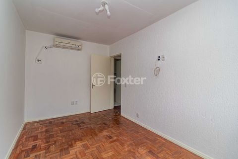 Image 10 - 889576